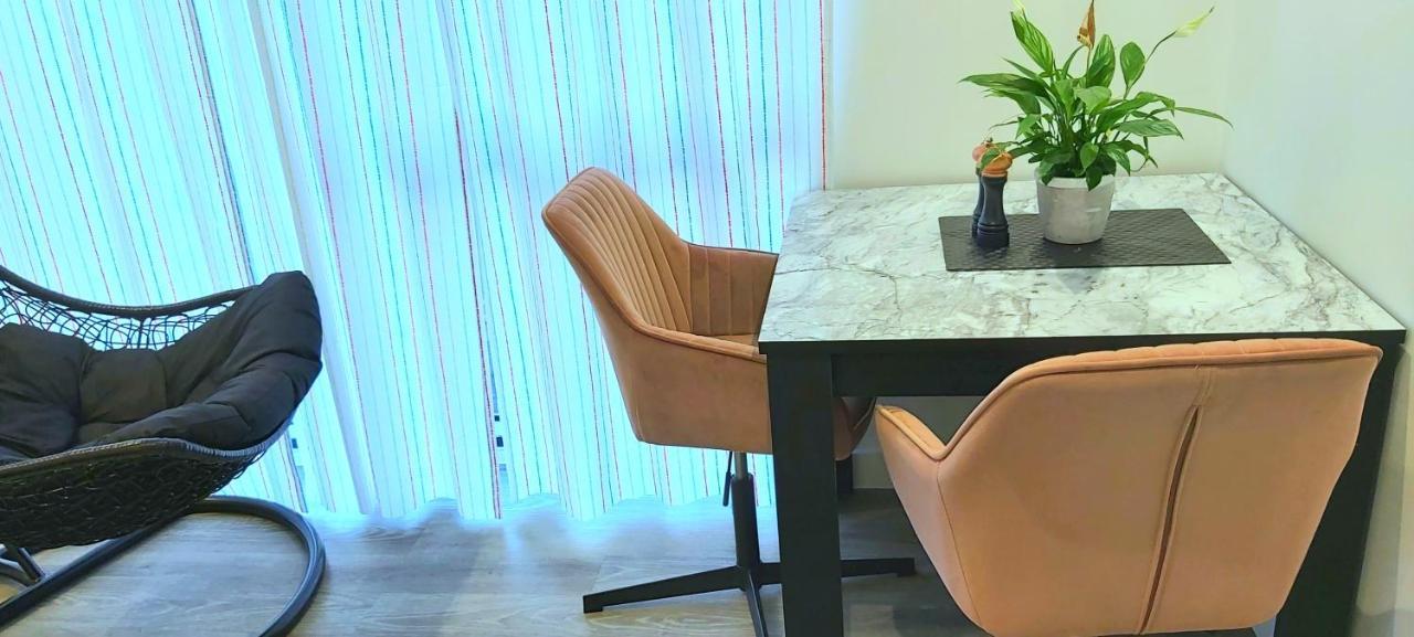 Great Studio Apartments - Netflix, Wifi, Digital Tv Sheffield Zewnętrze zdjęcie