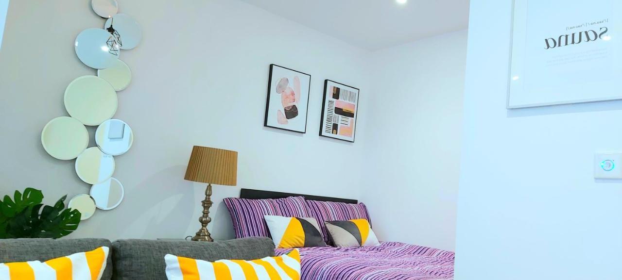 Great Studio Apartments - Netflix, Wifi, Digital Tv Sheffield Zewnętrze zdjęcie