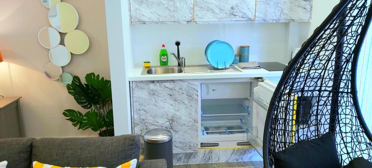 Great Studio Apartments - Netflix, Wifi, Digital Tv Sheffield Zewnętrze zdjęcie