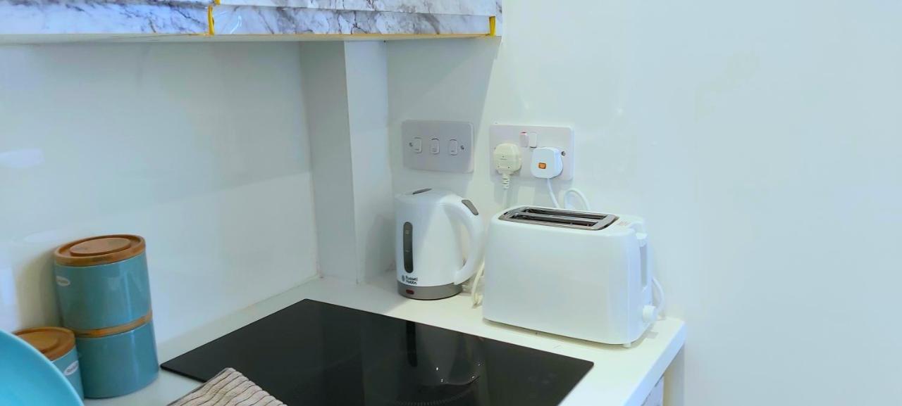 Great Studio Apartments - Netflix, Wifi, Digital Tv Sheffield Zewnętrze zdjęcie