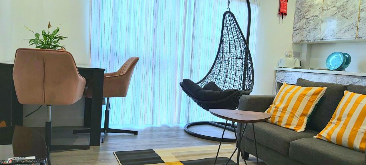 Great Studio Apartments - Netflix, Wifi, Digital Tv Sheffield Zewnętrze zdjęcie