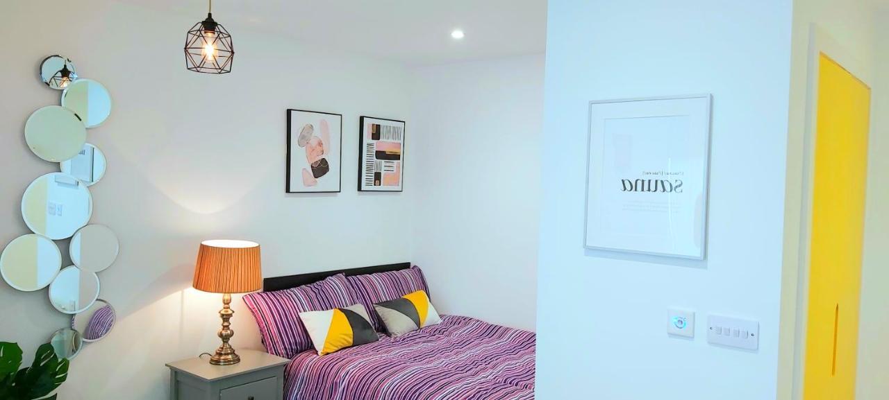 Great Studio Apartments - Netflix, Wifi, Digital Tv Sheffield Zewnętrze zdjęcie