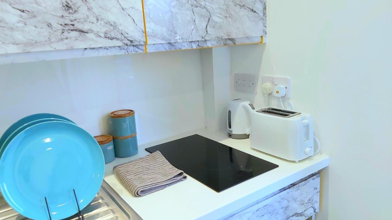 Great Studio Apartments - Netflix, Wifi, Digital Tv Sheffield Zewnętrze zdjęcie